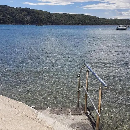 Apartment By The Sea Kampor, Rab - 5056 *