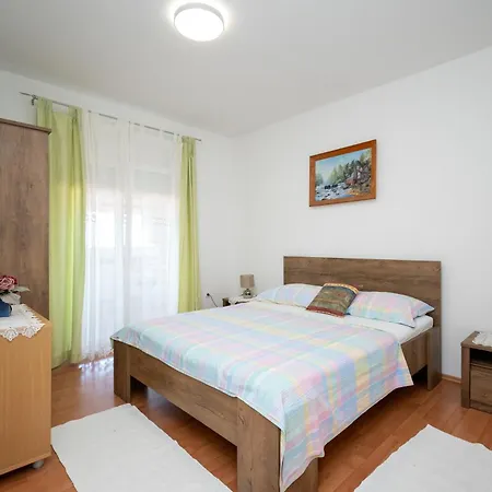 Апартаменты By The Sea Kampor, Rab - 5056 Кампор